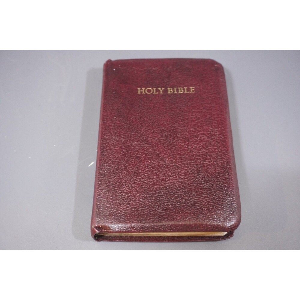Holy Bible NKJV Compact Red Letter Nelson 5225BG Burgundy Bonded Leather 1982